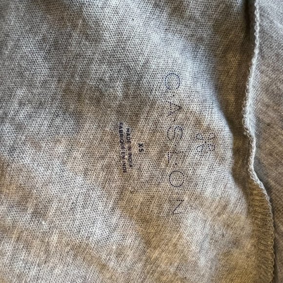 NWOT CASLON Grey Scoop Neck with Pocket Tee (XS) - Picture 6 of 8